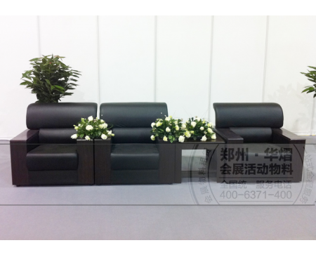 鄭州黑色沙發(fā)
