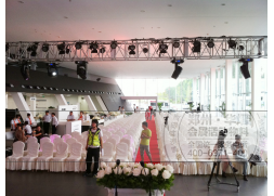 鄭州奧迪汽車(chē)平頂山4s店  貴賓椅租賃